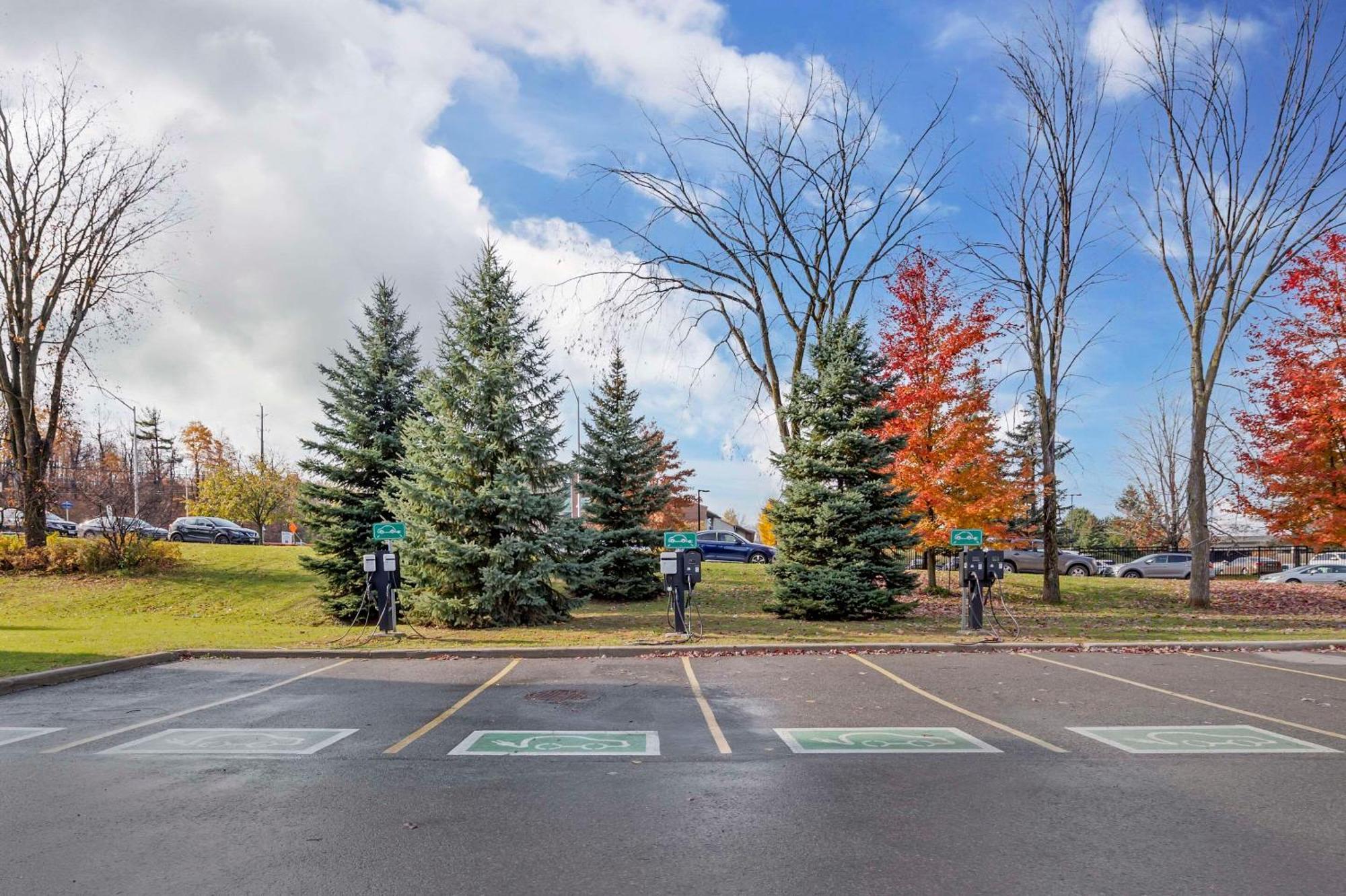 Quality Inn Ottawa Bagian luar foto