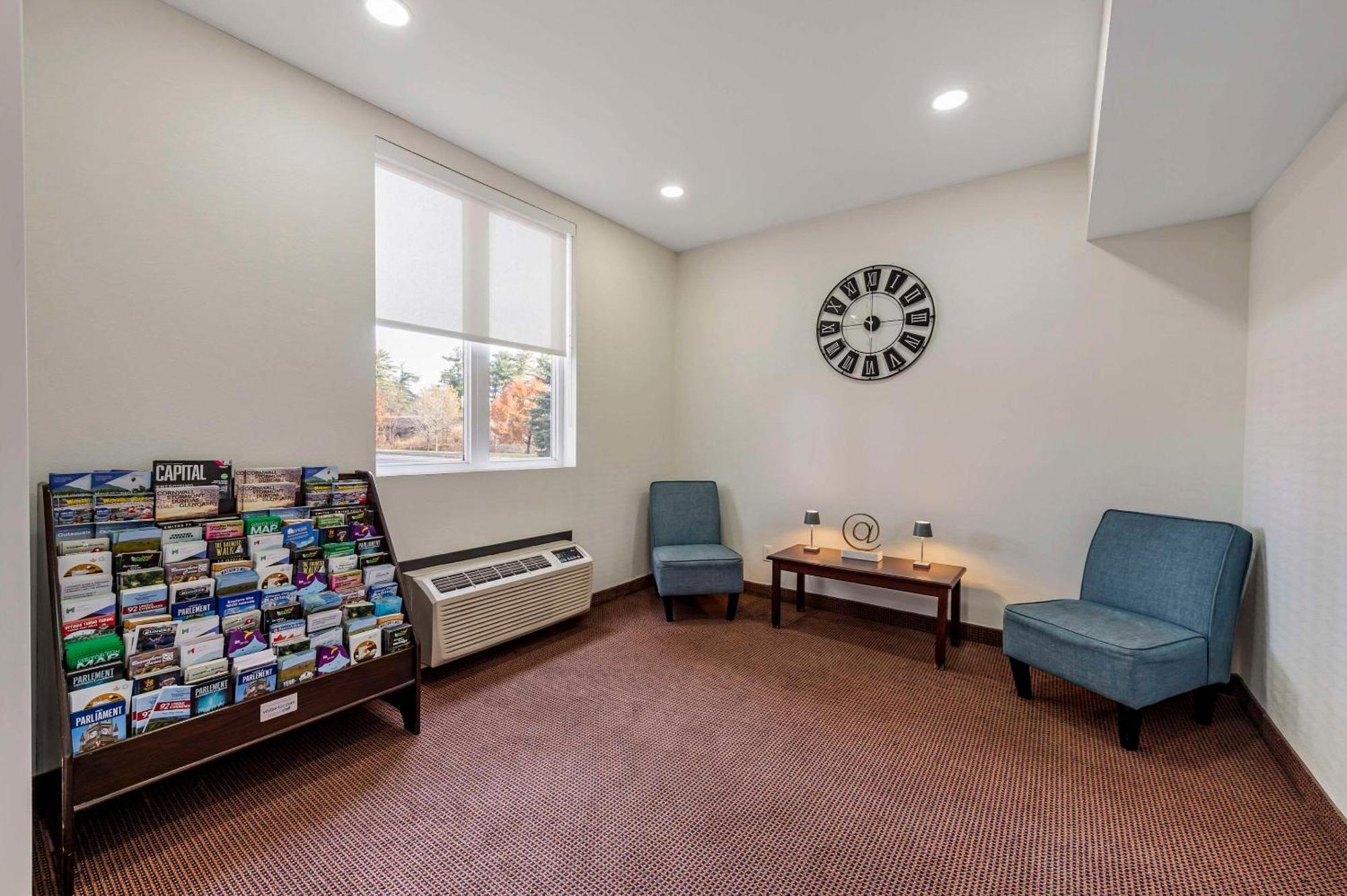 Quality Inn Ottawa Bagian luar foto