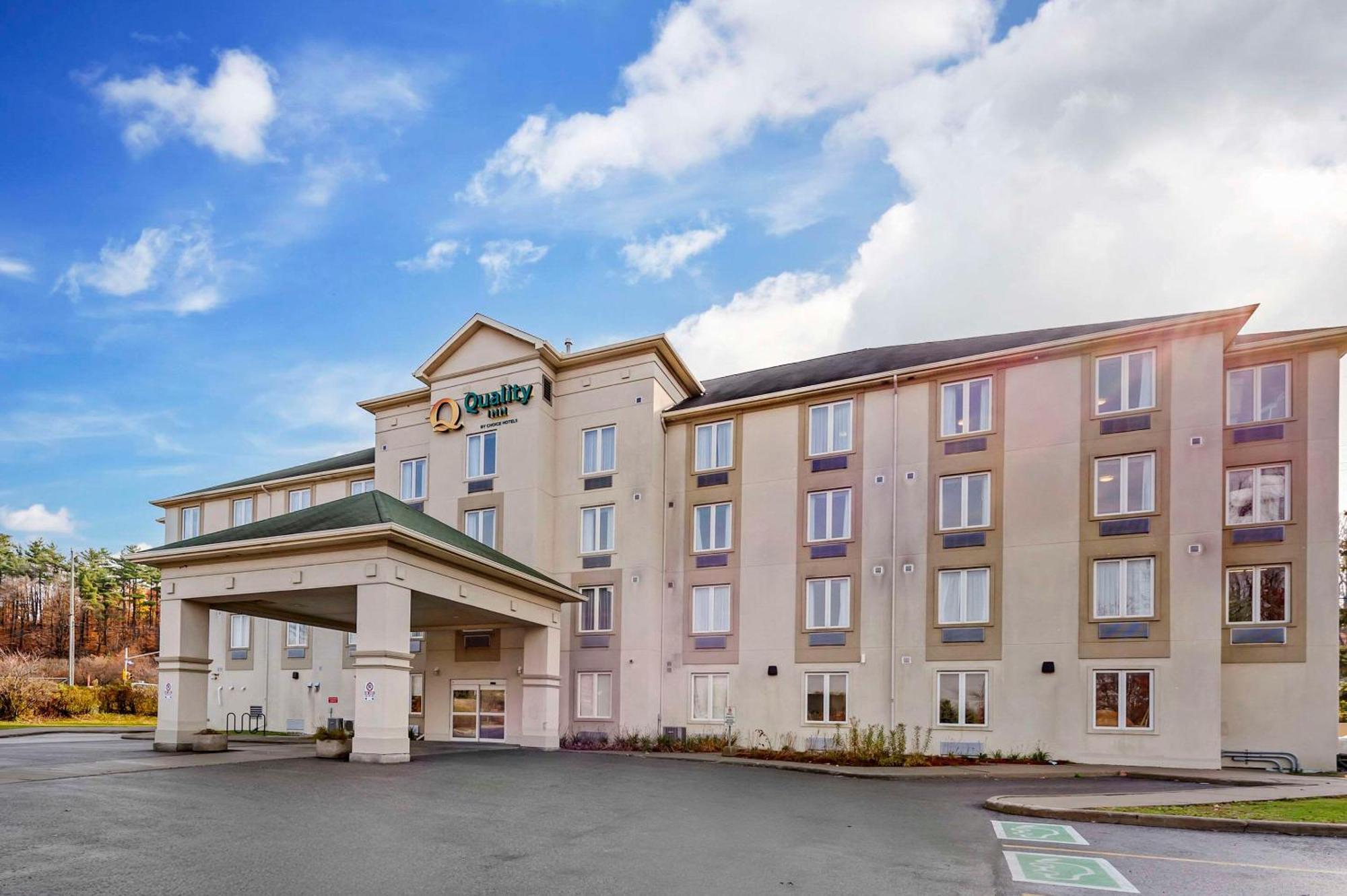 Quality Inn Ottawa Bagian luar foto